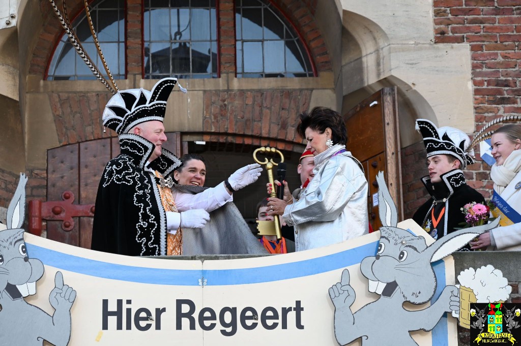 ../Images/Stunt gemeentehuis 2025 038.jpg